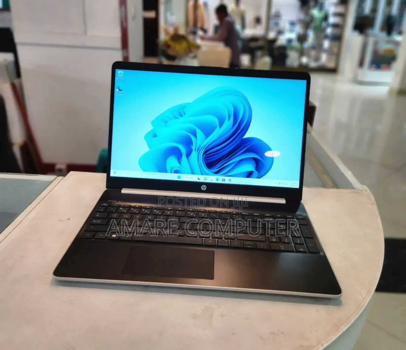 New Laptop HP Stream Notebook 8GB Intel Core I7 SSD 512GB