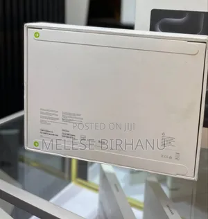 New Laptop Apple MacBook 48GB Apple M4 Pro SSD 512GB