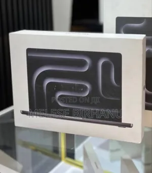 New Laptop Apple MacBook 48GB Apple M4 Pro SSD 512GB