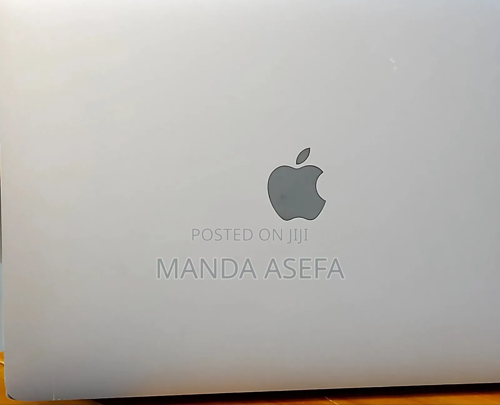 New Laptop Apple MacBook Pro 8GB Apple M2 SSD 256GB