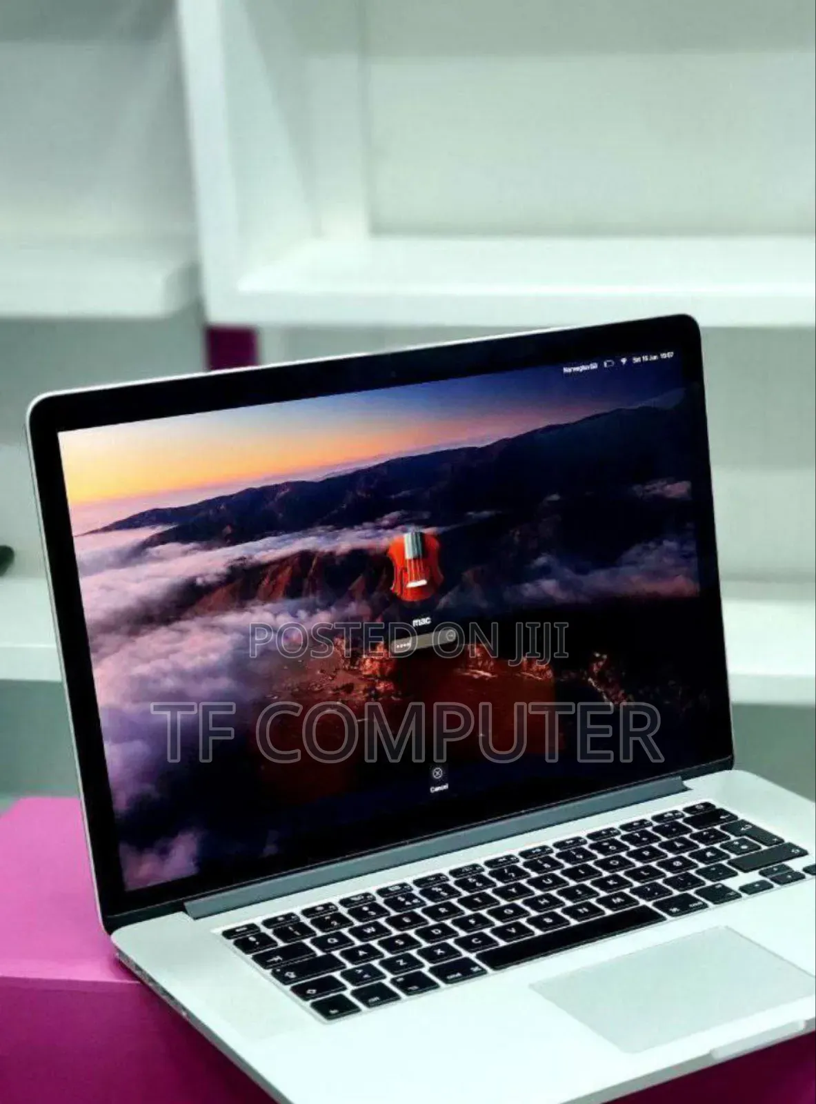 New Laptop Apple MacBook Pro 2015 16GB Intel Core I7 SSD 256GB