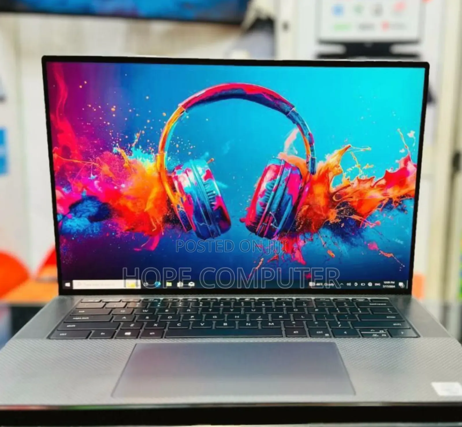 New Laptop Dell Precision 15 3520 32GB Intel Core I7 SSD 512GB