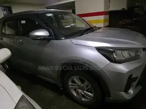 Toyota Raize 2023 Silver