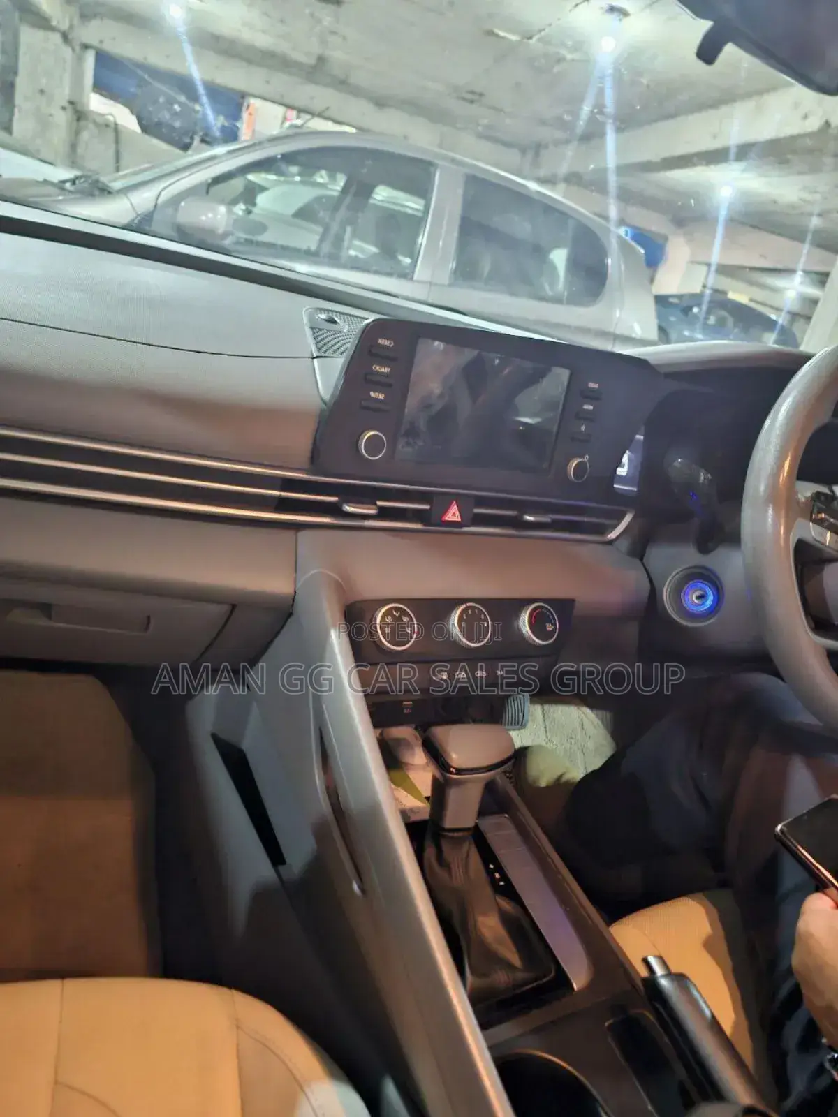 Hyundai Elantra 2021 White