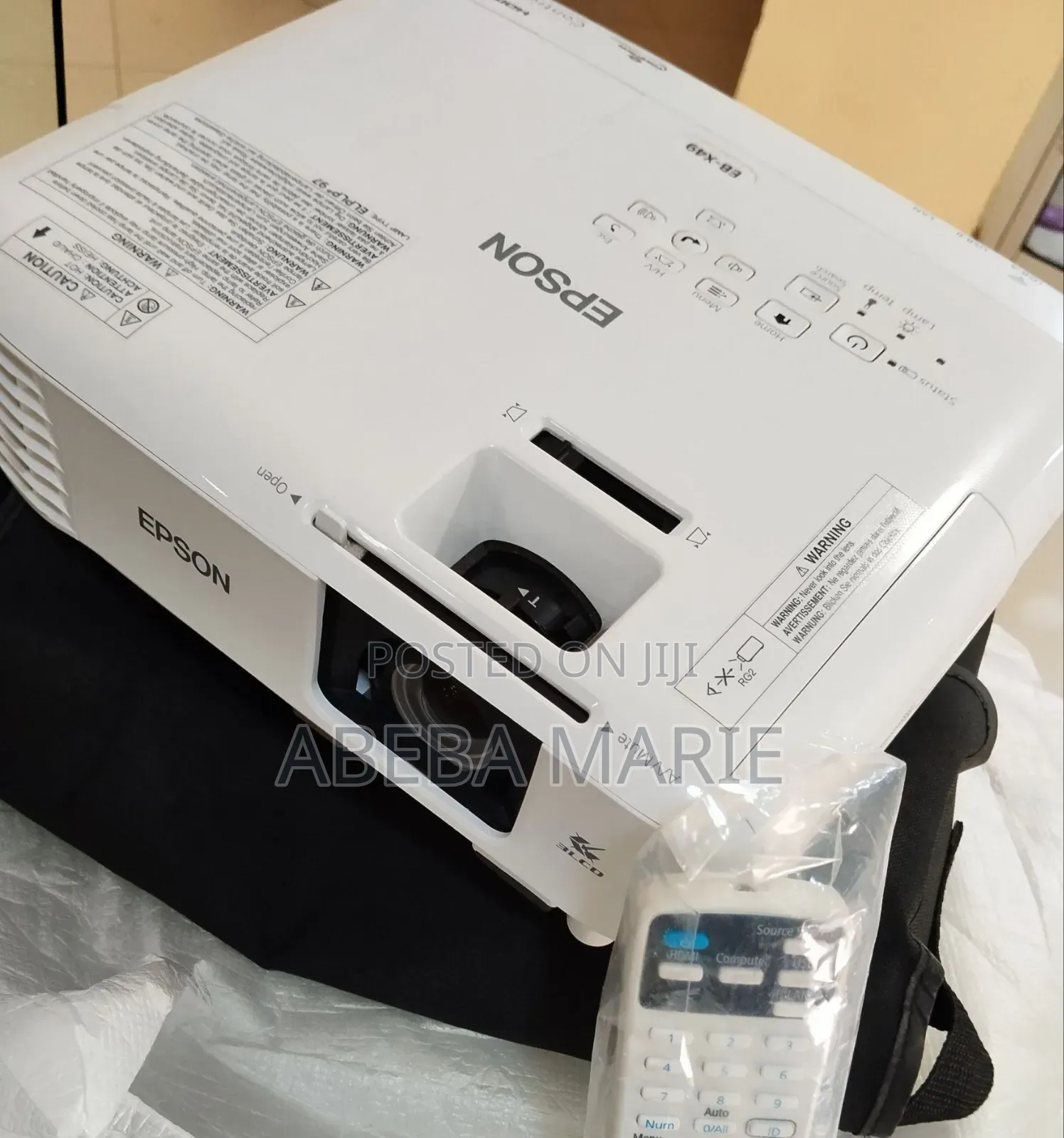 Brand New Epson Projector
With Manual Cd and Cartoon