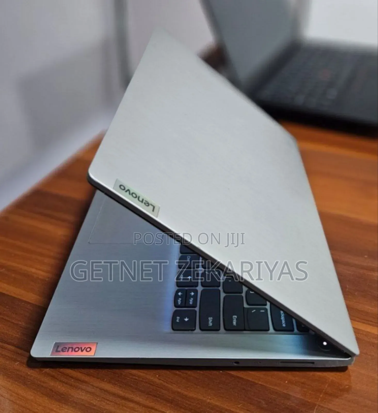 New Laptop Lenovo IdeaPad 110S 8GB Intel Core I3 SSD 256GB