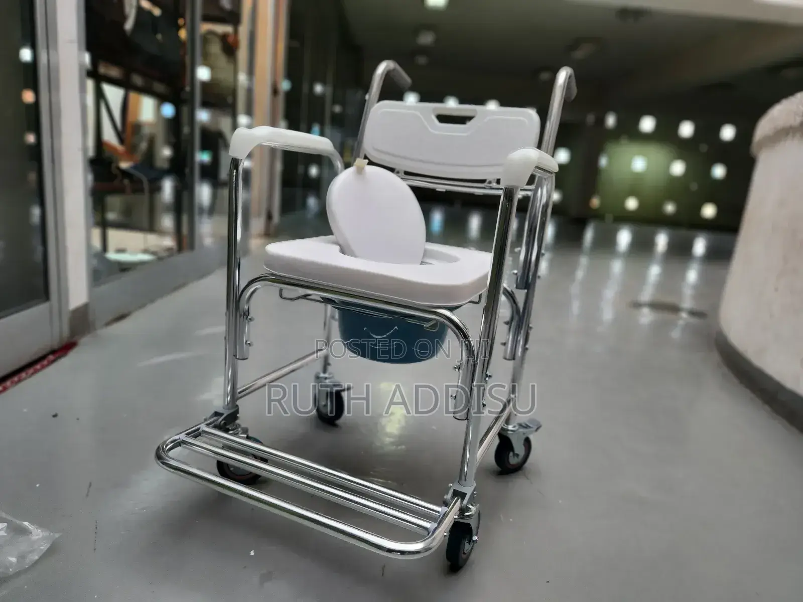 Wlcommode Wheel Chair1፰commode Wheelchair2፯commode Wheel
