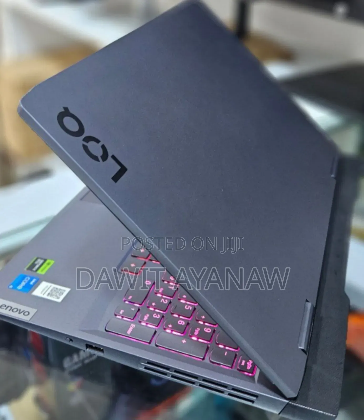 New Laptop Lenovo LOQ 15IRH8 16GB Intel Core I5 SSD 512GB