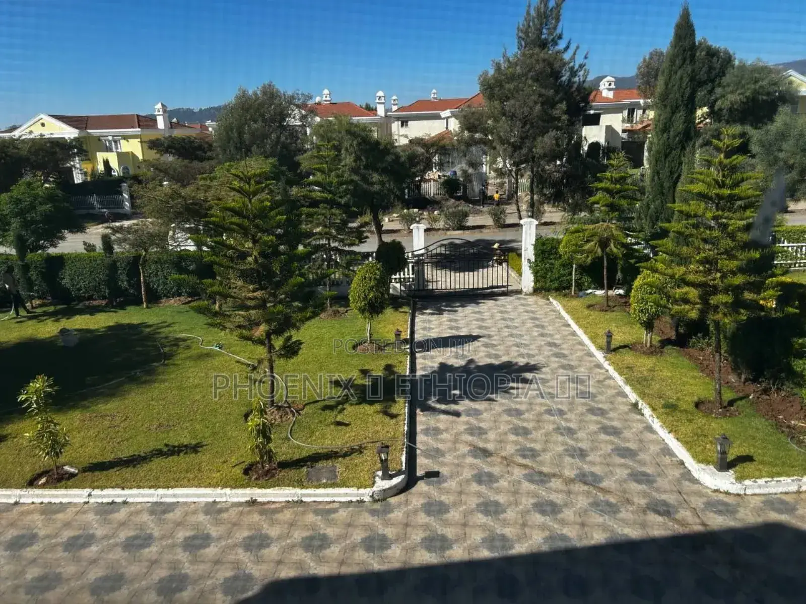 Furnished 3bdrm House in Ccd, Oromia-Finfinne for sale