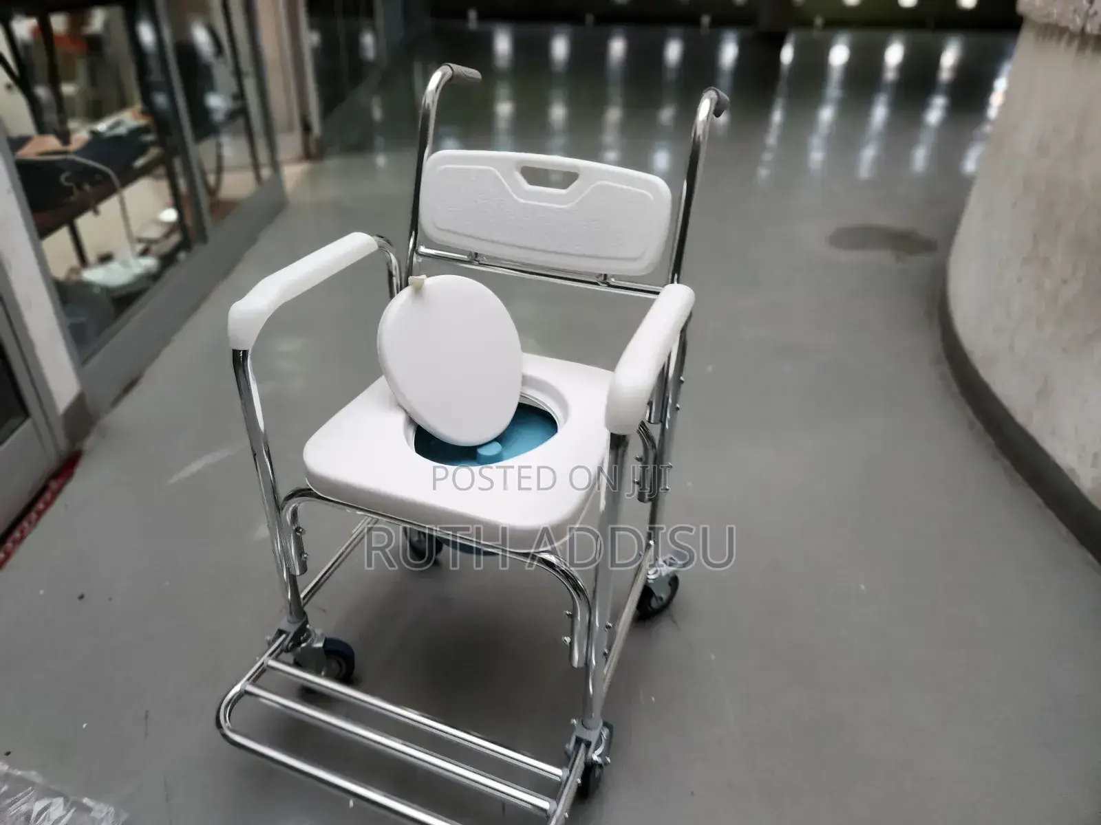Commode Mini Wheel Chair3፯home Commode Chair8፫commode Mini