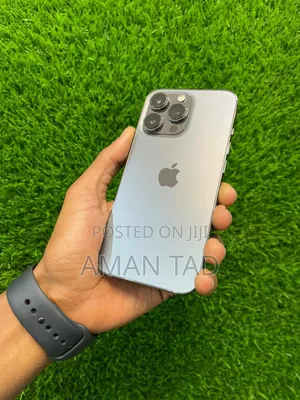 Photo - Apple iPhone 13 128 GB Blue