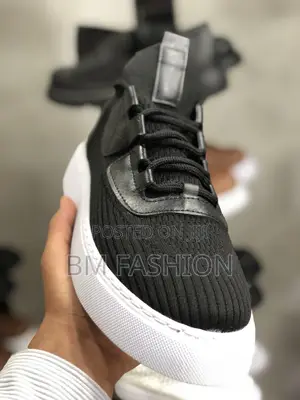 Chekich Black Sneakers for Men’S