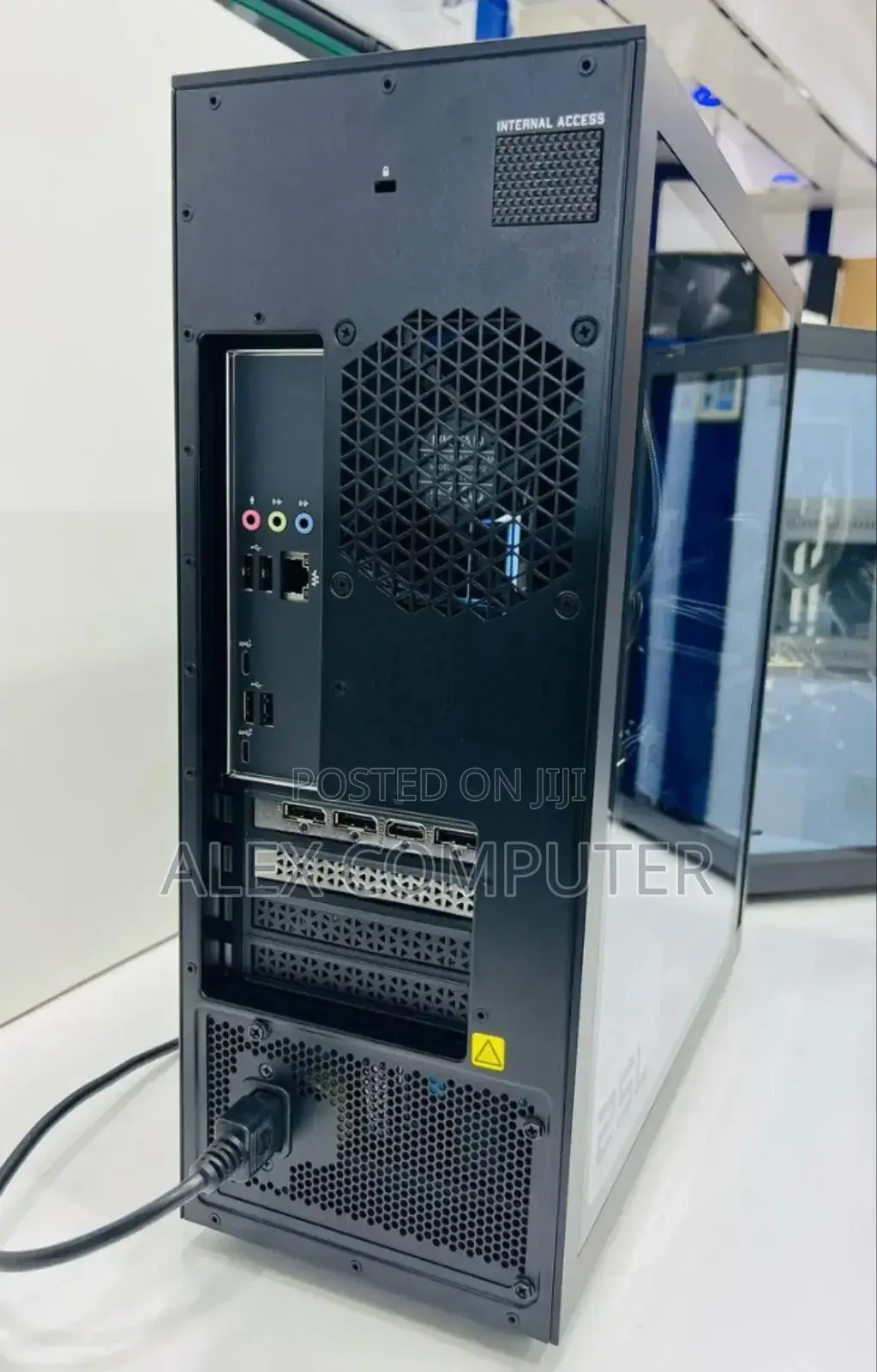 New Desktop Computer HP Omen 25L 16GB Intel Core I7 SSD 512GB