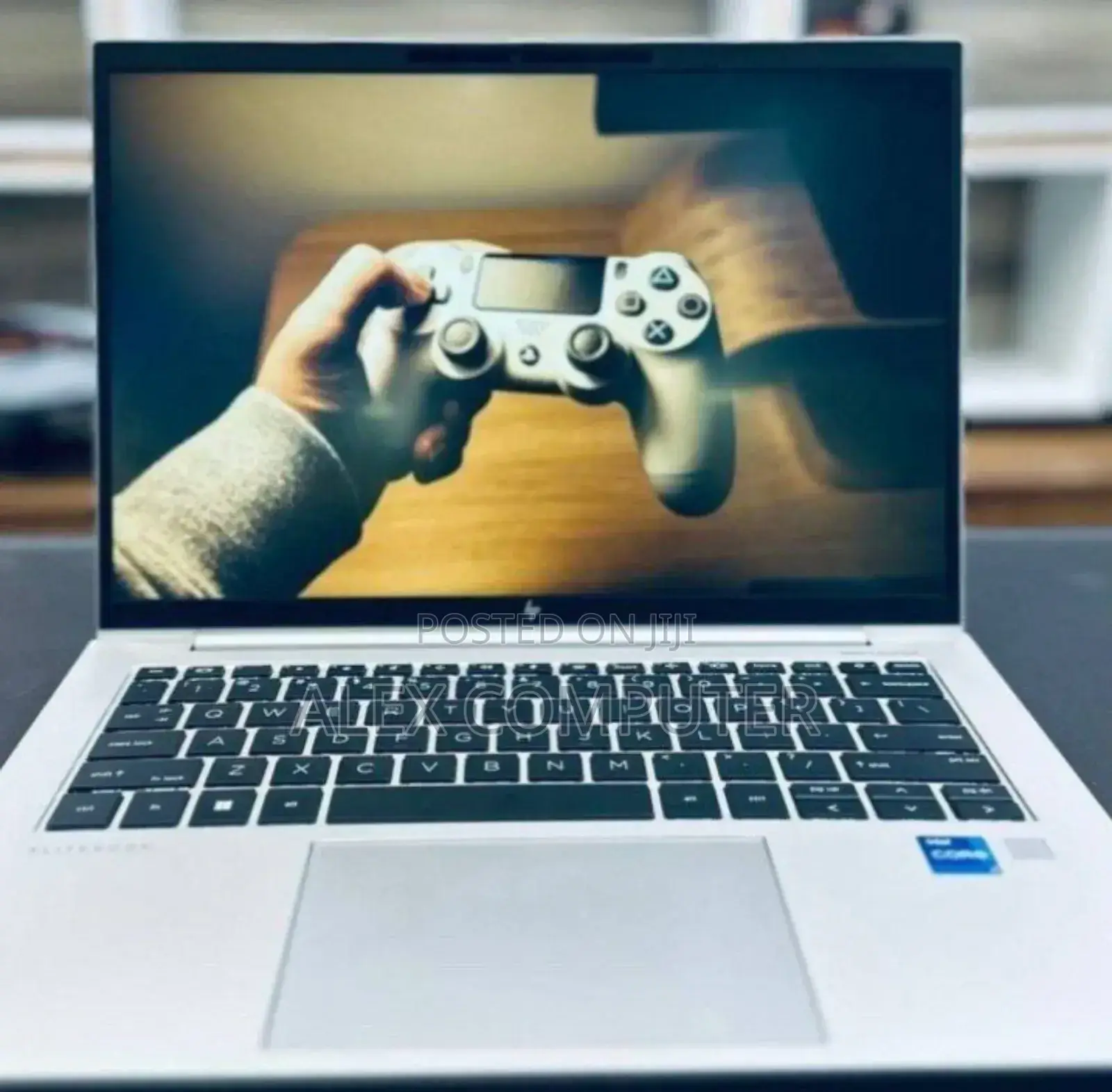 New Laptop HP EliteBook 840 10 16GB Intel Core I7 SSD 1T