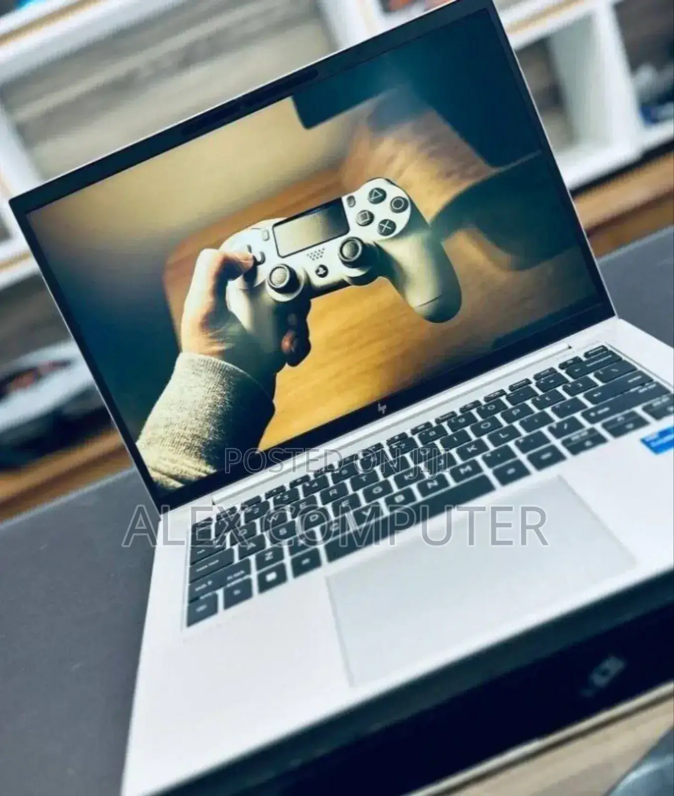 New Laptop HP EliteBook 840 10 16GB Intel Core I7 SSD 1T