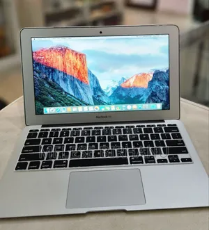 New Laptop Apple MacBook Air 2015 4GB Intel Core I5 SSD 256GB