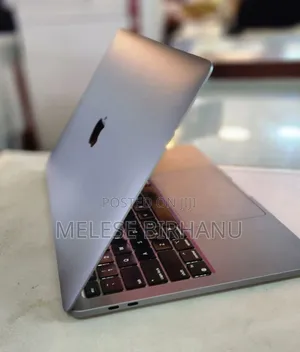 New Laptop Apple MacBook Pro 2020 M1 16GB Apple M1 Pro SSD 1T