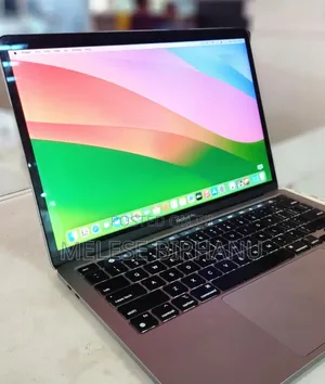 New Laptop Apple MacBook Pro 2020 M1 16GB Apple M1 Pro SSD 1T