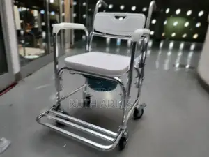 Commode Mini Wheel Chair2፯commode Chair7፯commode Medical