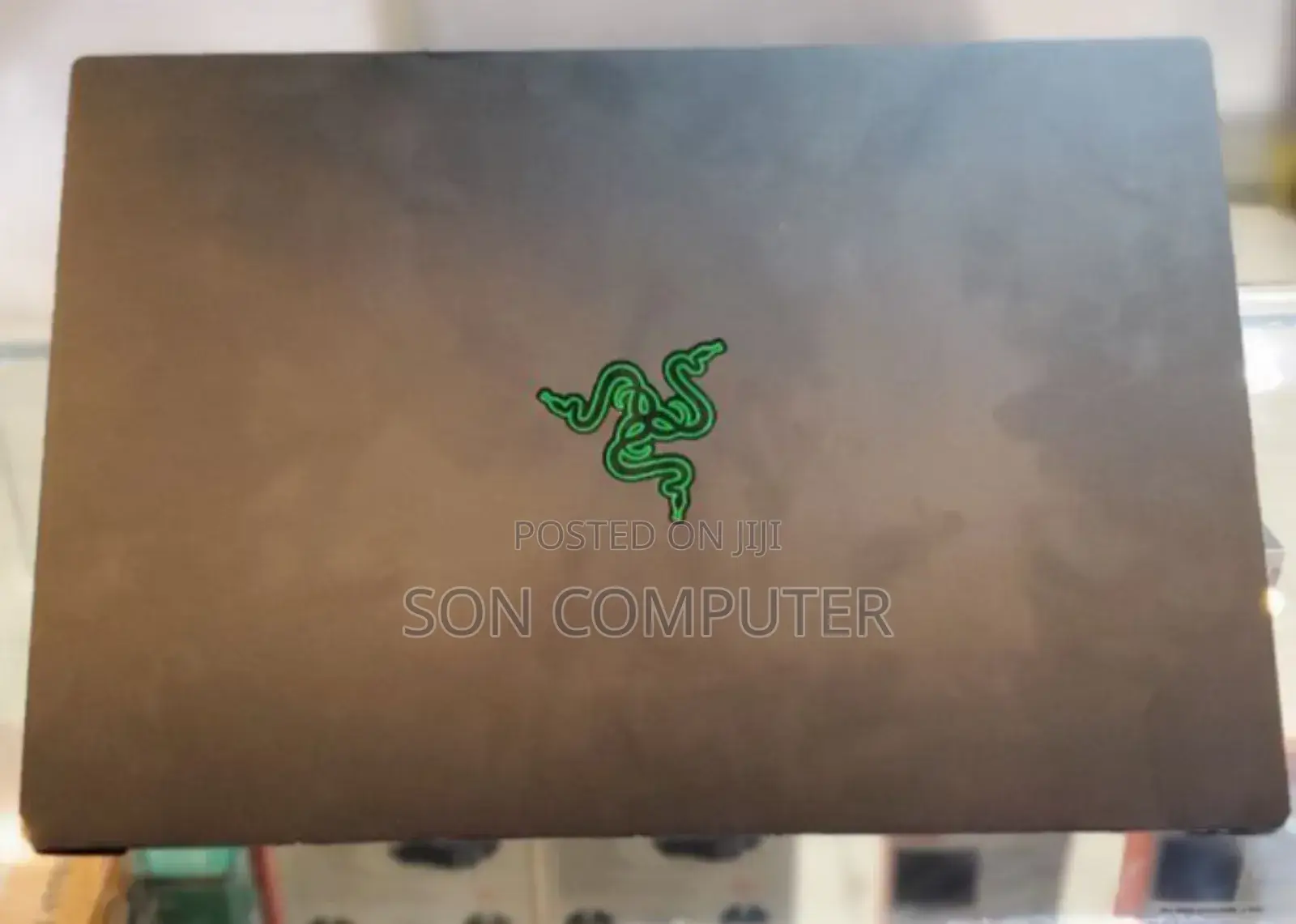 New Laptop Razer Blade 16GB AMD Ryzen 9 SSD 1T