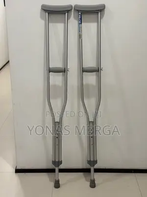 Photo - Rehabilitation Standing Forearm Crutches፳懋fc 1 Pair Caneከዘራ