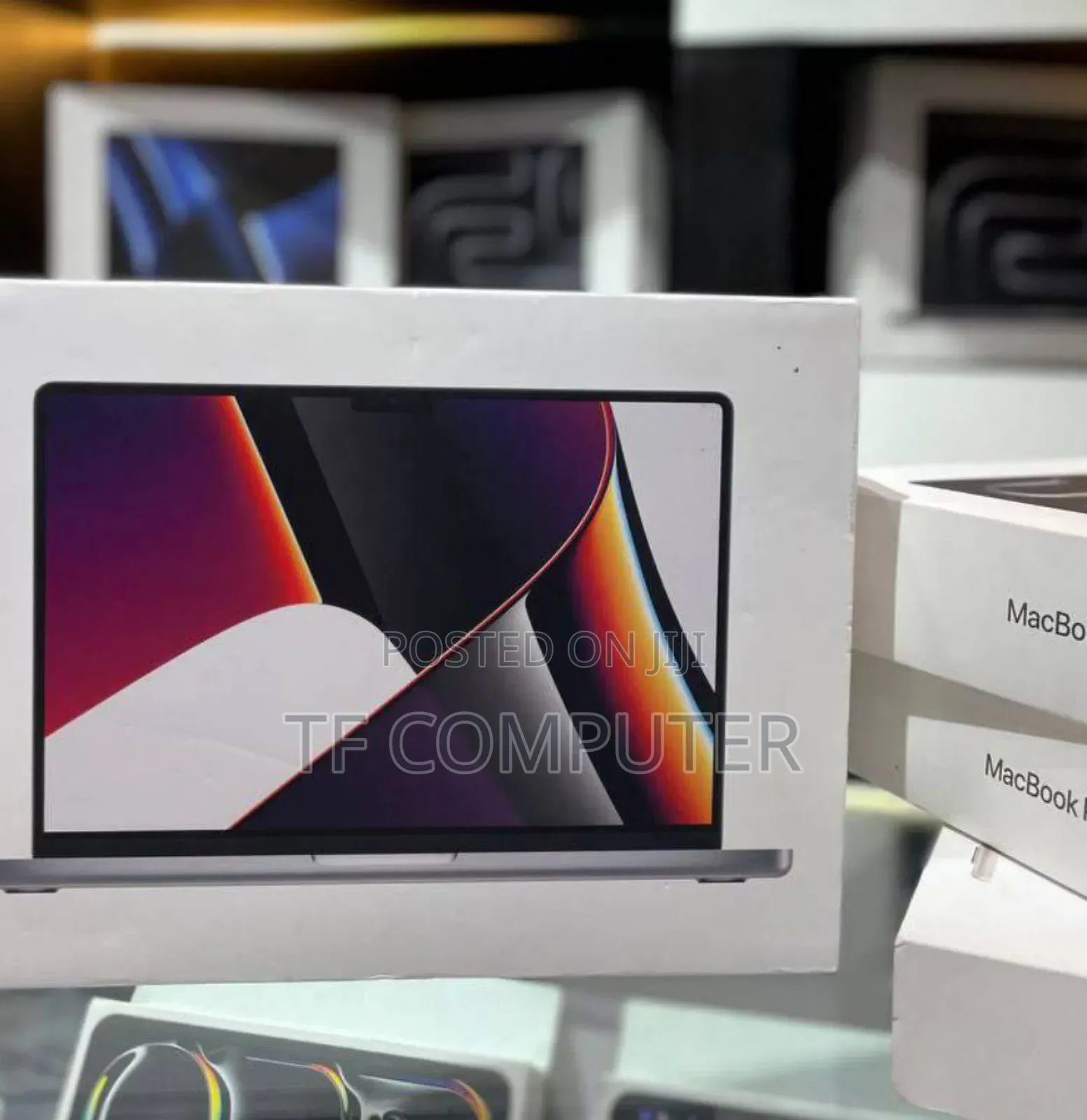 New Laptop Apple MacBook Pro M1 16GB Apple M1 Pro SSD 512GB