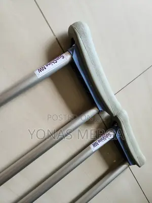 Healthcare Crutches埗፩disabled Peoples Kranch*Đ2pices ክራንች