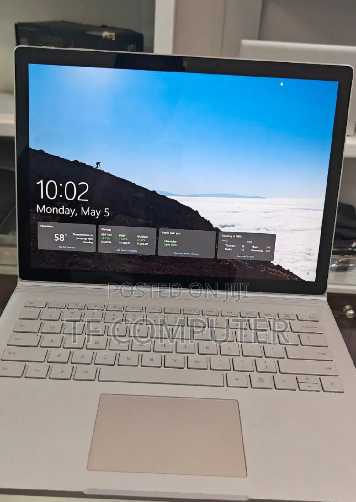 New Laptop Microsoft Surface Book 3 16GB Intel Core I7 SSD 256GB