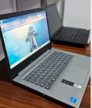 New Laptop Lenovo Ideapad 3 8GB Intel Core I3 SSD 256GB