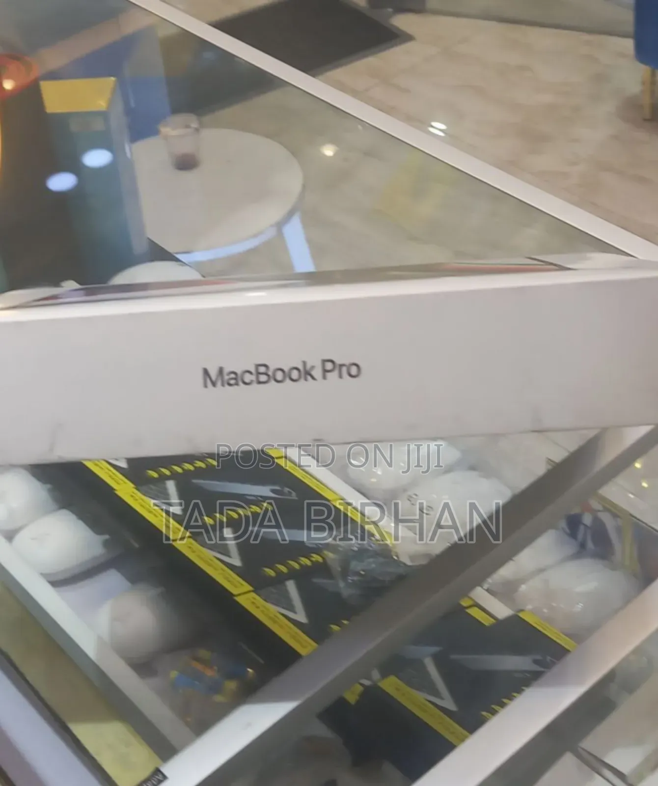New Laptop Apple MacBook Pro M1 16GB Intel Core I7 SSD 512GB