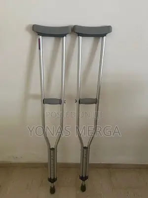Photo - Effortless Adjustability Crutches፵庫comfortable Powerfully