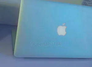 New Laptop Apple MacBook Air 2013 4GB Intel Core I5 SSD 256GB