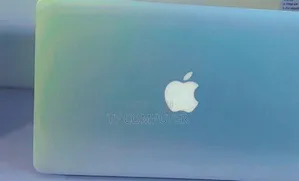 New Laptop Apple MacBook Air 2013 4GB Intel Core I5 SSD 256GB