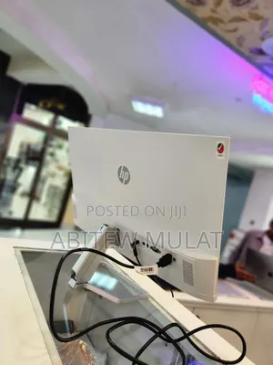 Photo - New Arrival Hp Slime Moniter 24 Inch