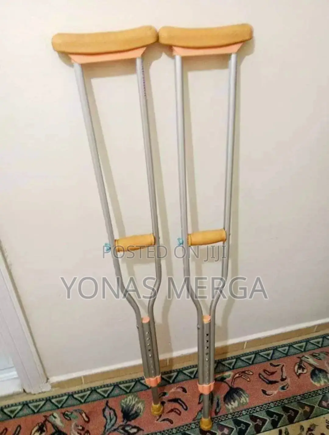 Crutches奻፩resistance Durability of These Underarm Crutches