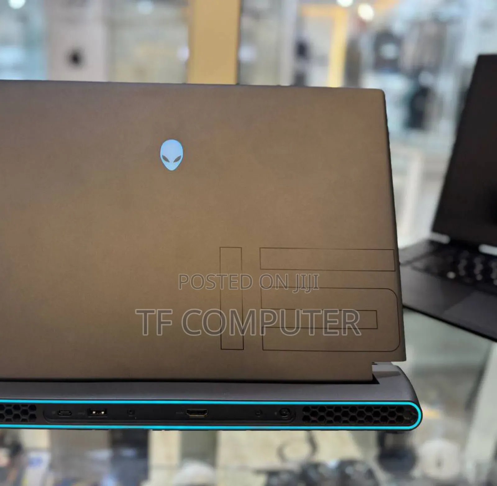 New Laptop Alienware M15 R3 16GB AMD Ryzen 7 SSD 512GB