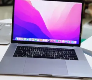 New Laptop Apple MacBook Pro 2016 16GB Intel Core I7 SSD 256GB