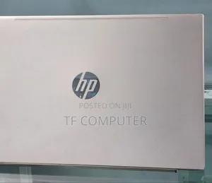 New Laptop HP Pavilion X360 8GB Intel Core I7 SSD 256GB