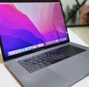 Photo - New Laptop Apple MacBook Pro 2016 16GB Intel Core I7 SSD 256GB