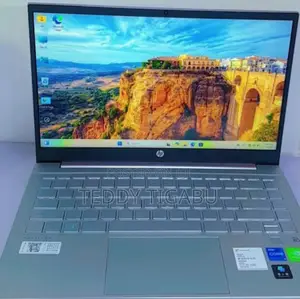 Photo - New Laptop HP Pavilion 15 4GB Intel Core I5 SSD 512GB