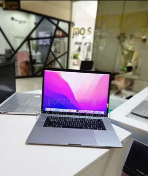 New Laptop Apple MacBook Pro 2016 16GB Intel Core I7 SSD 256GB