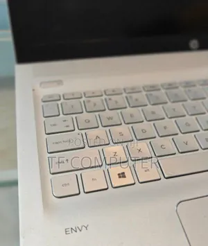 New Laptop HP Envy 15 16GB Intel Core I5 HDD+SSD 1T