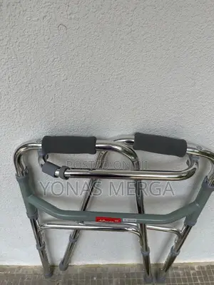 Walker፶壞full Support for Patient፵膝move Independently፩北walker