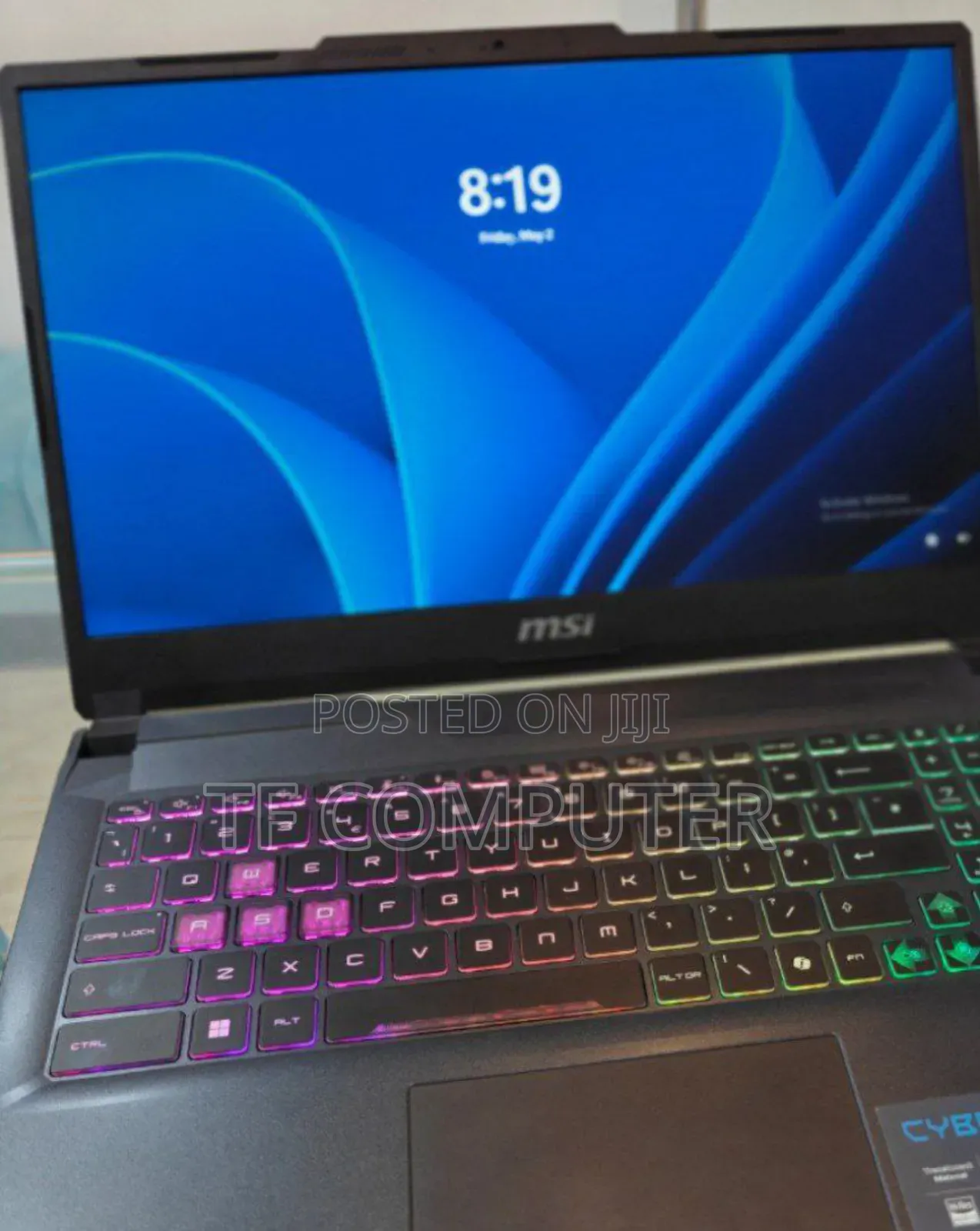 New Laptop MSI Cyborg 15 16GB Intel Core Ultra 7 SSD 1T