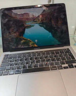 New Laptop Apple MacBook Pro 2022 M2 8GB Apple M2 SSD 256GB
