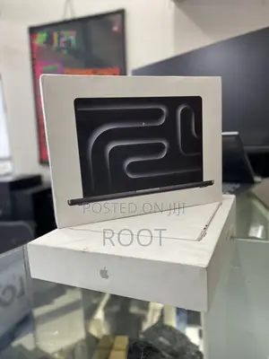 New Laptop Apple MacBook Pro 2024 M4 14-Inch 16GB Apple M4 SSD 500GB