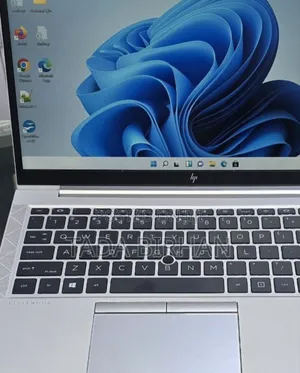 New Laptop HP EliteBook 830 16GB Intel Core I7 SSD 512GB