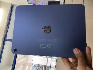 Photo - Apple iPad Pro 64 GB Blue