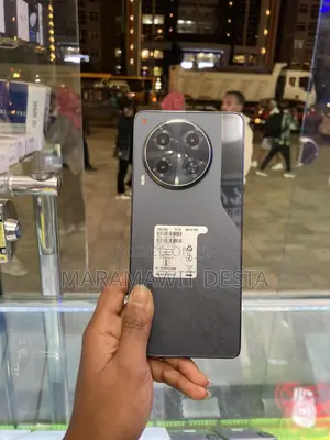 Photo - New Tecno Camon 30 5G 256 GB Blue