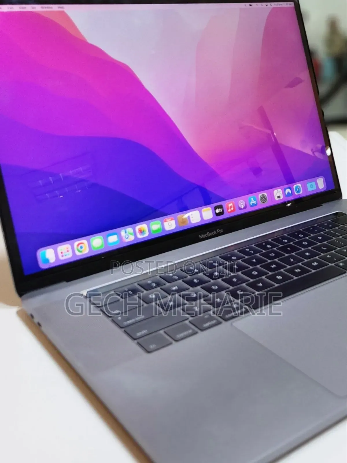 New Laptop Apple MacBook Pro 2016 16GB Intel Core I7 SSD 256GB